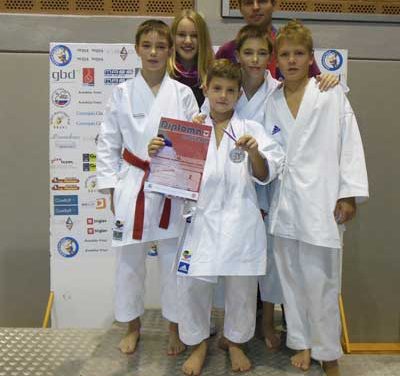 Iz 15. »KARATE KRANJ OPEN« se vračamo s kar 5.medaljami