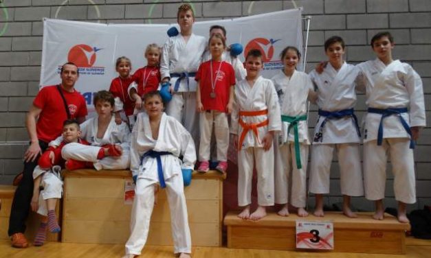 POLNA BERA MEDALJ, PO SKUPNEM SEŠTEVKU KAR ČETRTI
