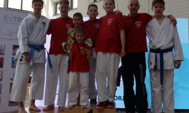 KATAŠI KARATE KLUBA KOZJANSKO IN OBSOTELJE VSI ZLATI