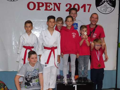 Luka Bele in Jakob Žumer zlata na MT »Postojna OPEN 2017«, skupno kar 9.medalj