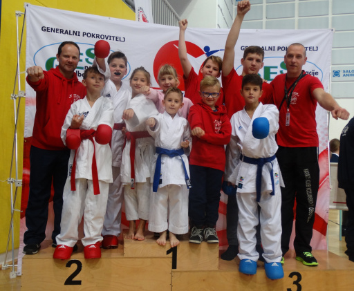 VINKO JURAJA, GREGA ZBIL IN JAN HARTL POKALNI ZMAGOVALCI SLOVENIJE ZA LETO 2017- KLUBU KONČNO TRETJE MESTO NA POKALNIH TEKMAH SLOVENIJE ZA LETO 2017