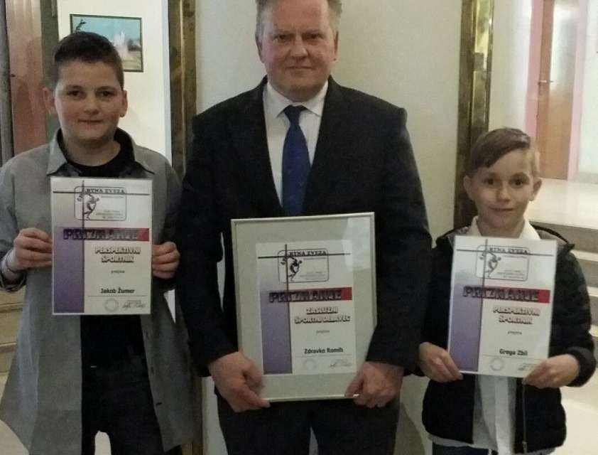 Grega Zbil, Jakob Žumer in Zdravo Romih prejeli priznanja športne zveze Rogaška Slatina.