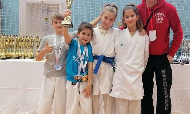 Vinko in Leon s pokalom iz Horse CUPA v letu 2020.