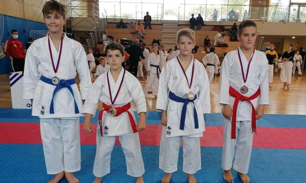 Tilen Prah se je iz Maribor OPEN 2021 vrnil z dvema medaljama.